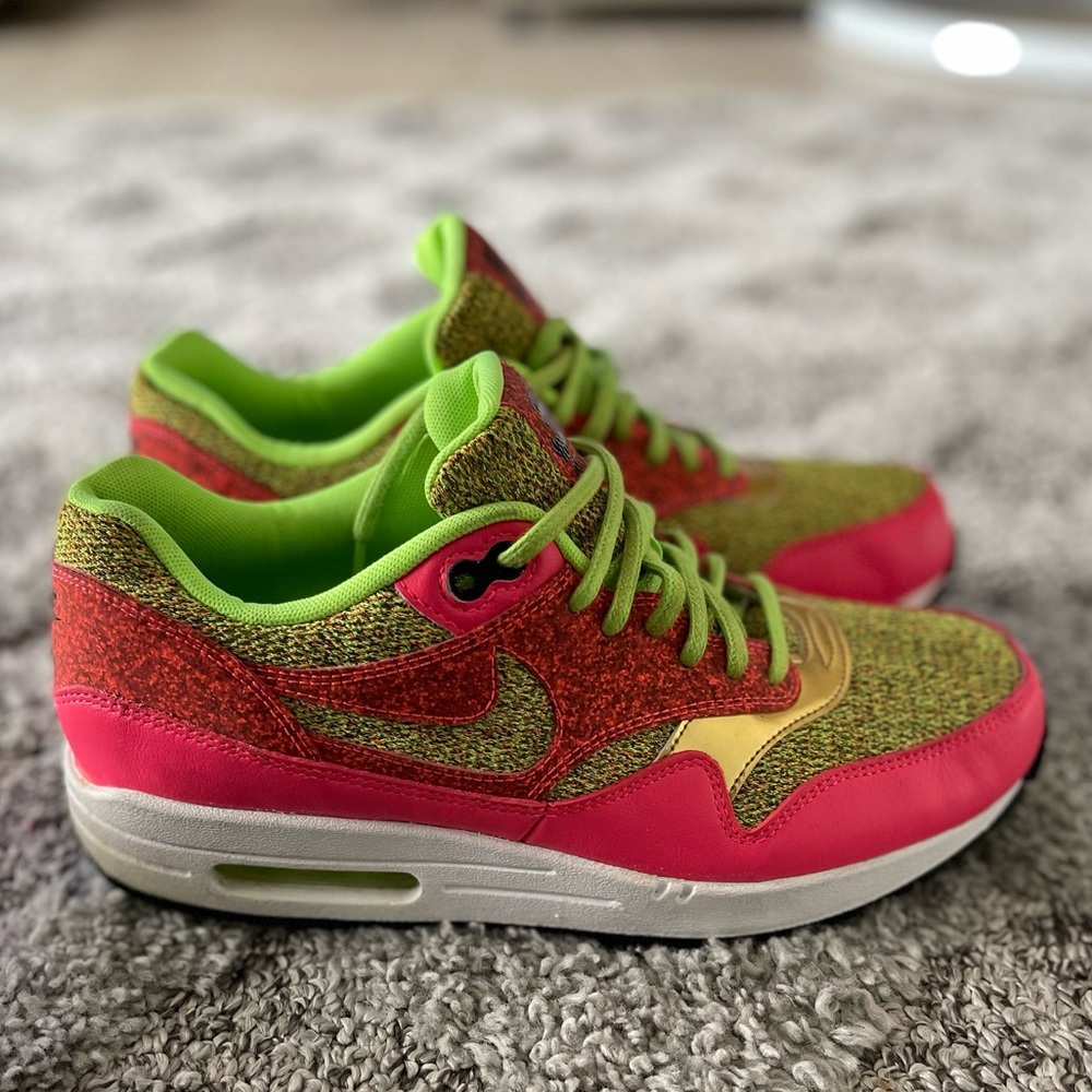 Nike Air Max 1 ✨ Pink & Green
